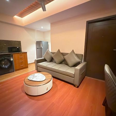 Park Avenue Hotel & Apartments Trichy Tiruchirappalli エクステリア 写真